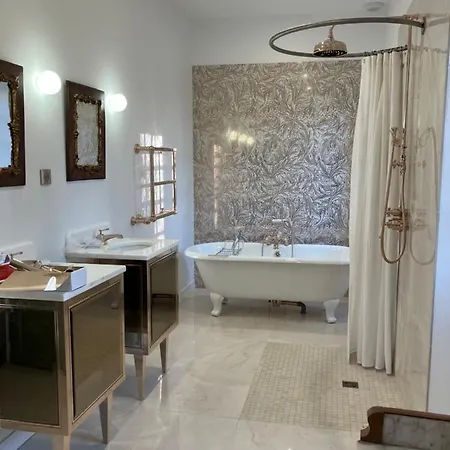 D'hotes La Massonniere - Manoir De Charme Avec Jardin Remarquable - Sejours & Seminaires En Sarthe