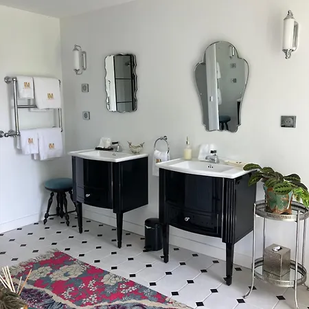 D'hotes La Massonniere - Manoir De Charme Avec Jardin Remarquable - Sejours & Seminaires En Sarthe