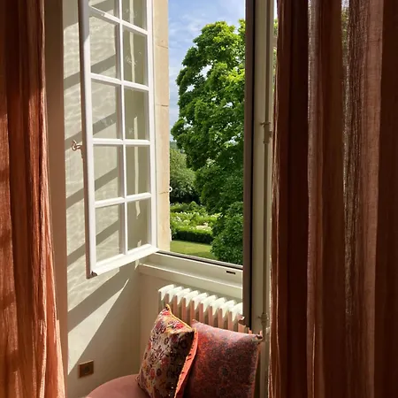 D'hotes La Massonniere Avec Grand Jardin - Ideal Familles, Groupes Et Sejour Nature - Sarthe Guest house