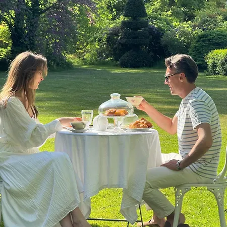 D'hotes La Massonniere Avec Grand Jardin - Ideal Familles, Groupes Et Sejour Nature - Sarthe Гостевой дом Saint-Christophe-en-Champagne