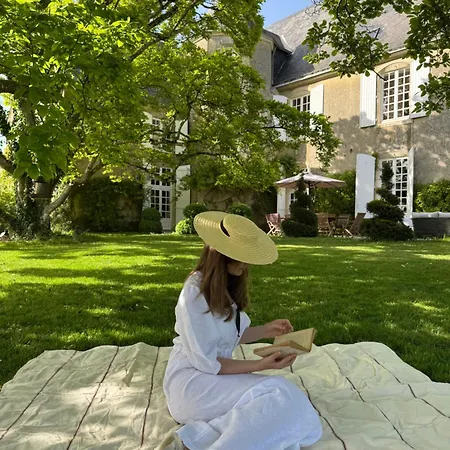 D'hotes La Massonniere Avec Grand Jardin - Ideal Familles, Groupes Et Sejour Nature - Sarthe * Saint-Christophe-en-Champagne