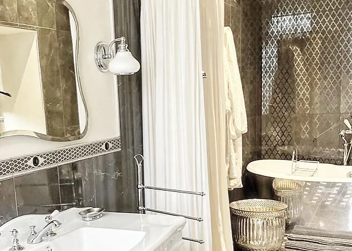 Πανσιόν D'hotes La Massonniere Avec Grand Jardin - Ideal Familles, Groupes Et Sejour Nature - Sarthe *