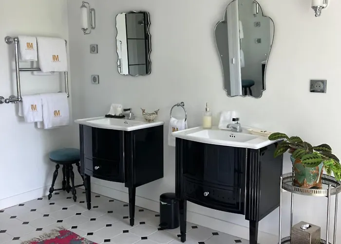 D'hotes La Massonniere Avec Grand Jardin - Ideal Familles, Groupes Et Sejour Nature - Sarthe