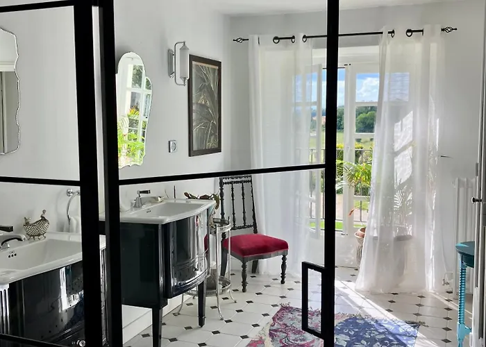 D'hotes La Massonniere Avec Grand Jardin - Ideal Familles, Groupes Et Sejour Nature - Sarthe * Saint-Christophe-en-Champagne